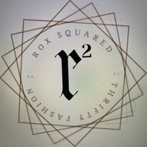 Meet your Posher, Roxanne